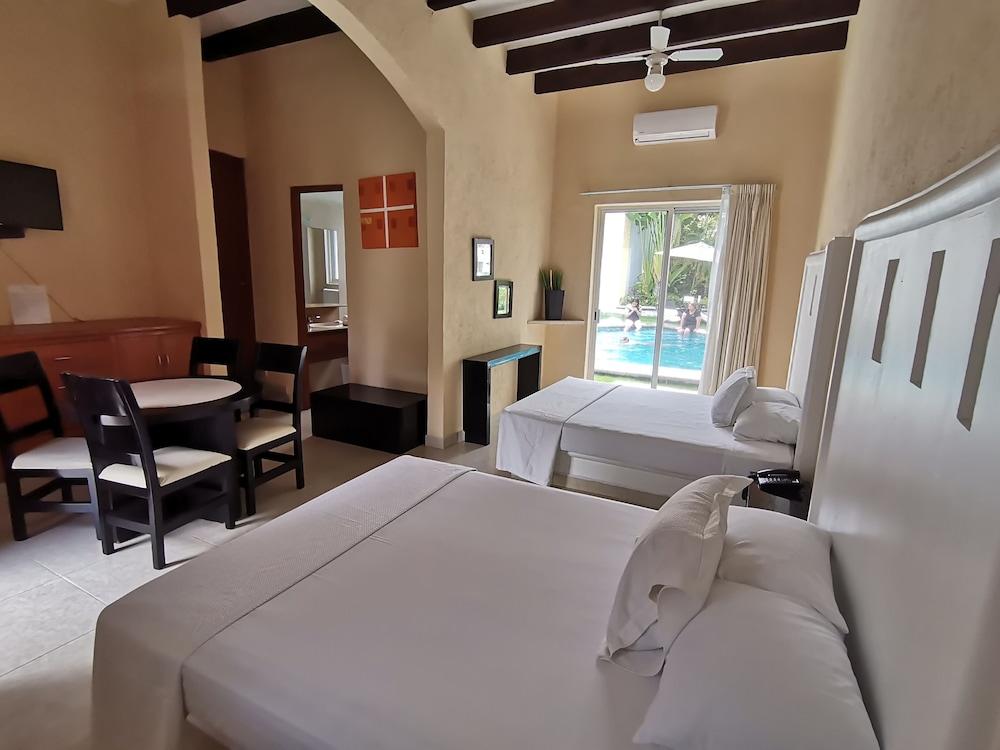 Hotel Canarios Cuernavaca Exterior photo