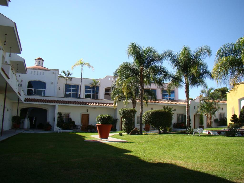 Hotel Canarios Cuernavaca Exterior photo
