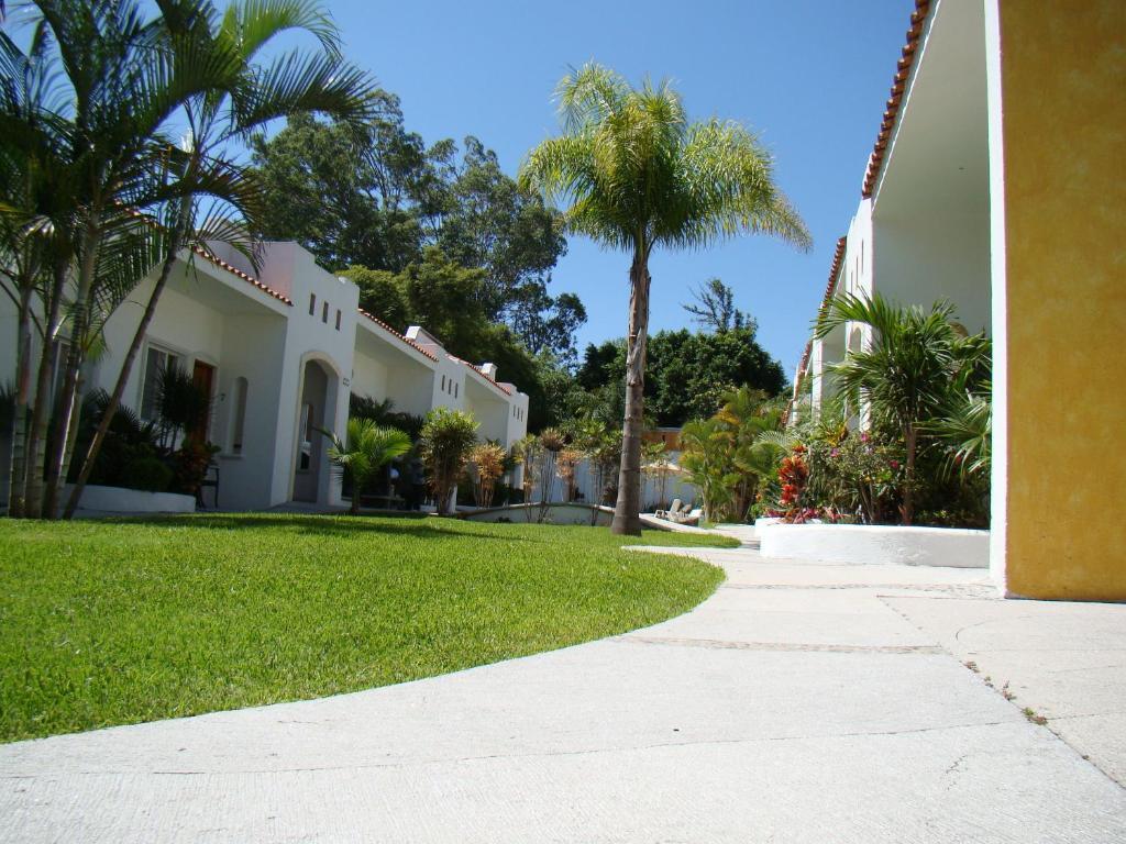 Hotel Canarios Cuernavaca Exterior photo