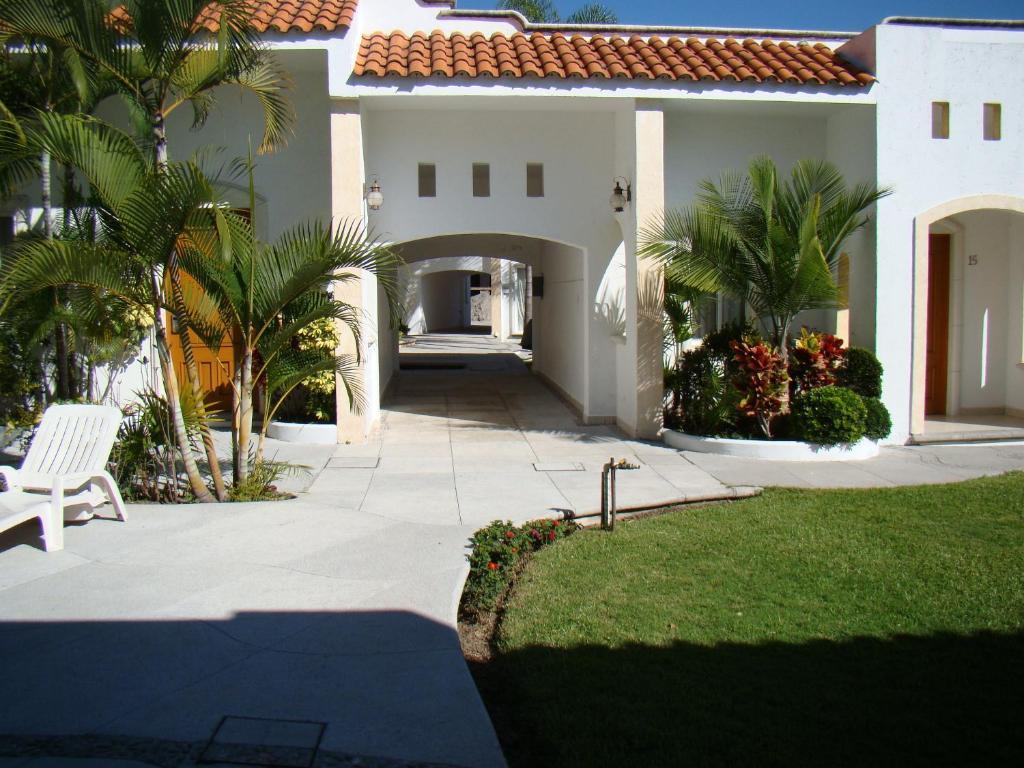 Hotel Canarios Cuernavaca Exterior photo