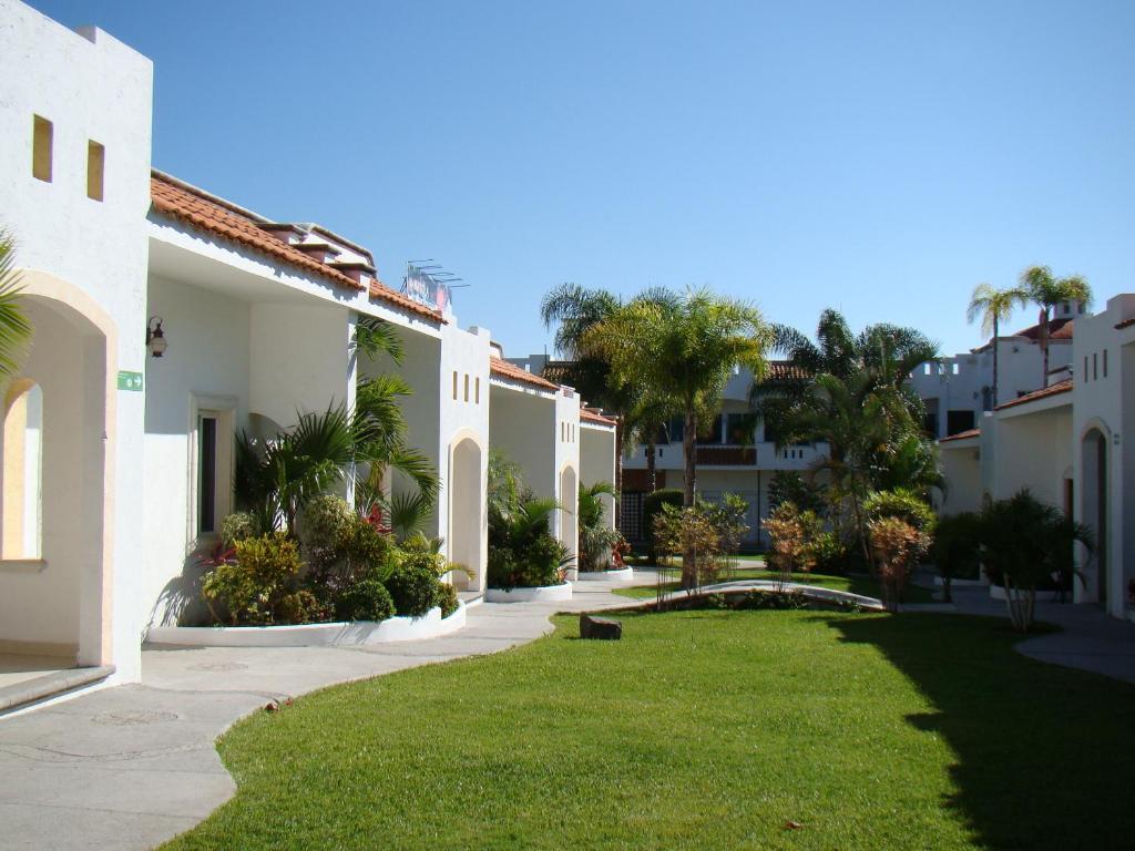 Hotel Canarios Cuernavaca Exterior photo