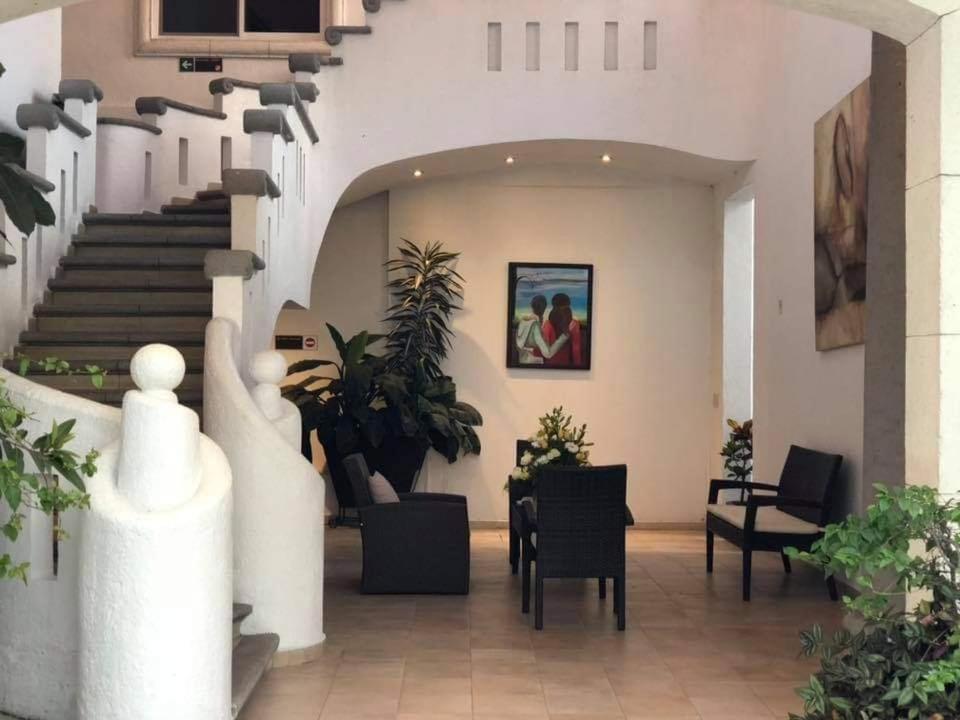 Hotel Canarios Cuernavaca Exterior photo