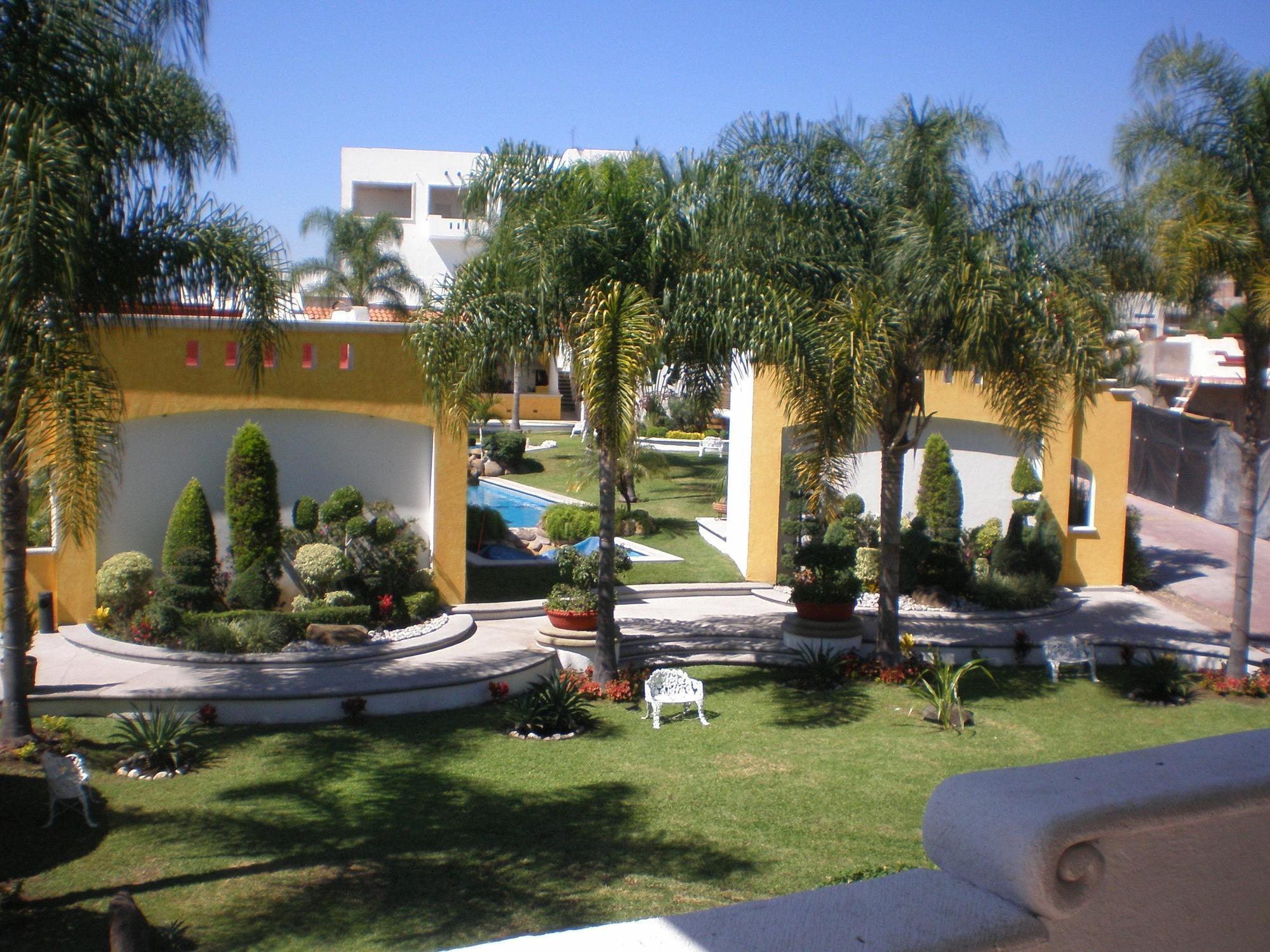 Hotel Canarios Cuernavaca Exterior photo