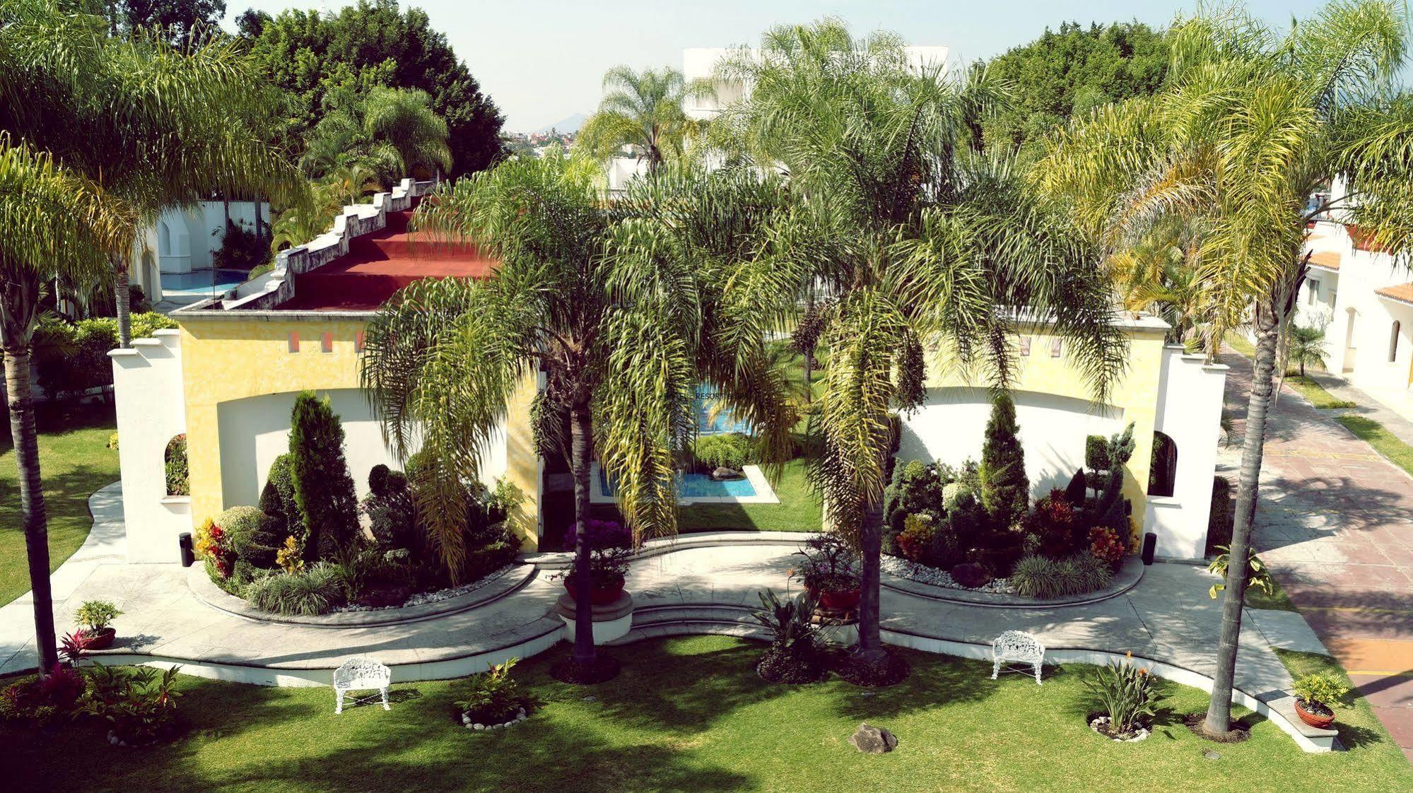 Hotel Canarios Cuernavaca Exterior photo